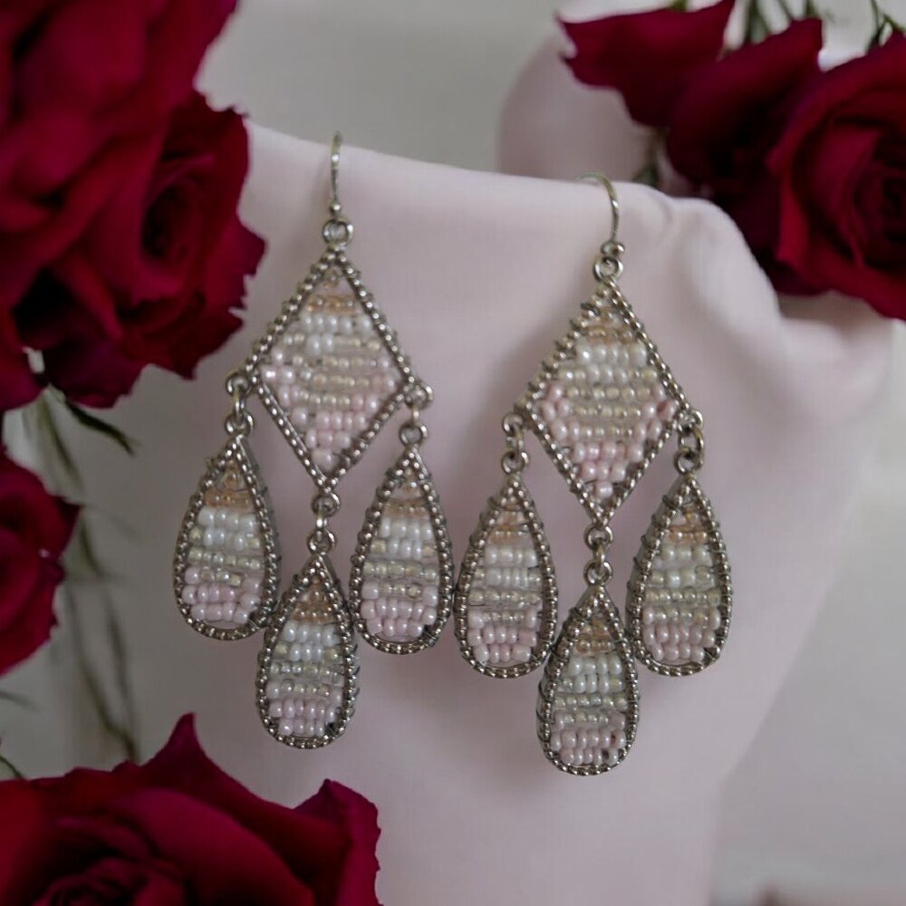 Beauty  earrings chandelier